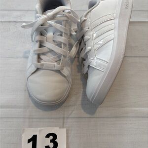 Adidas Star Wars grand court White Athletic Shoes